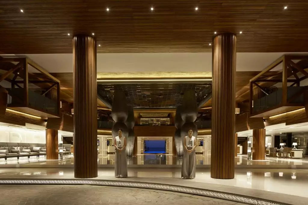 Double Six Hotel
